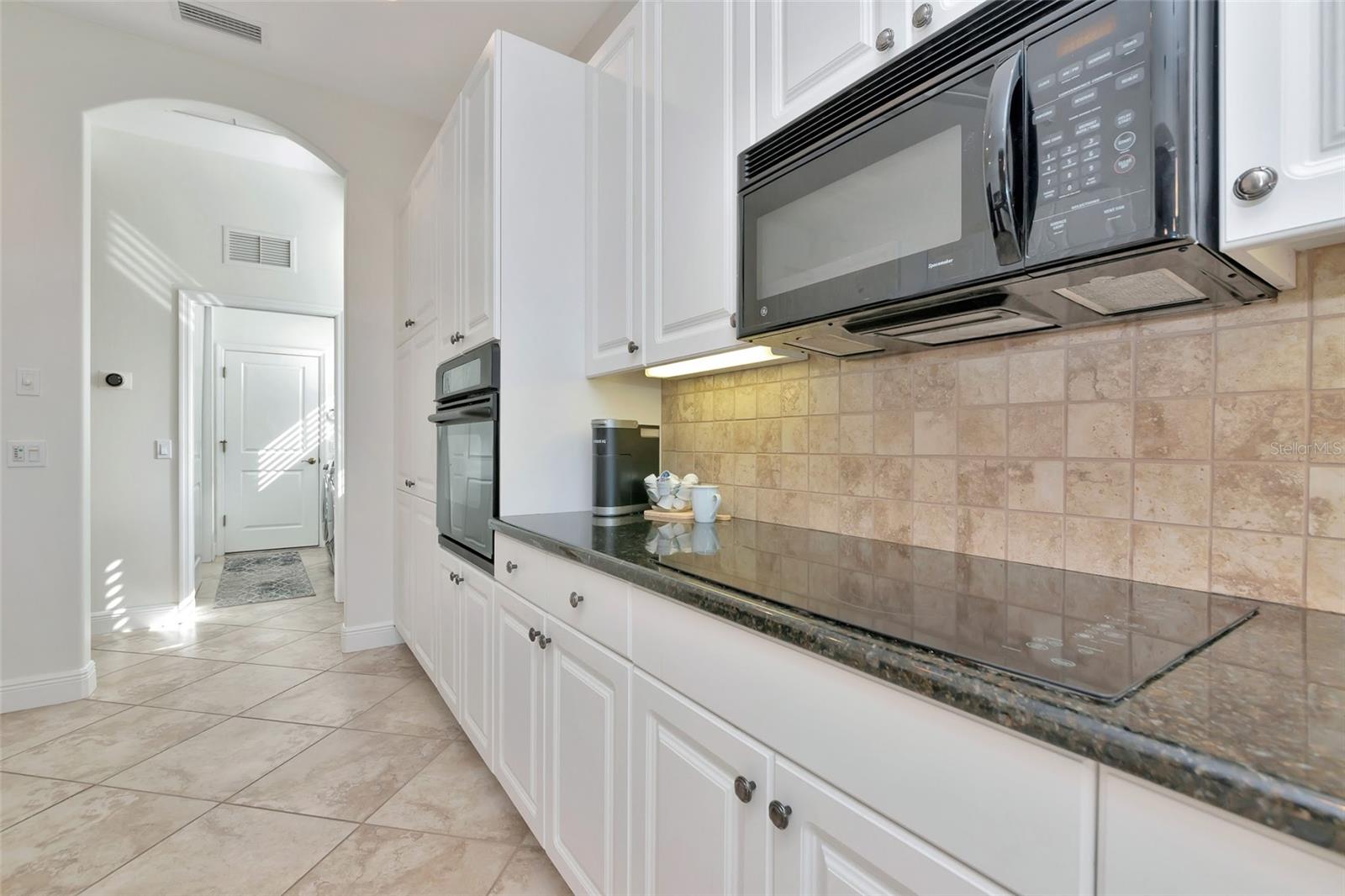 UNIVERSITY PARK COUNTRY CLUB - Residential