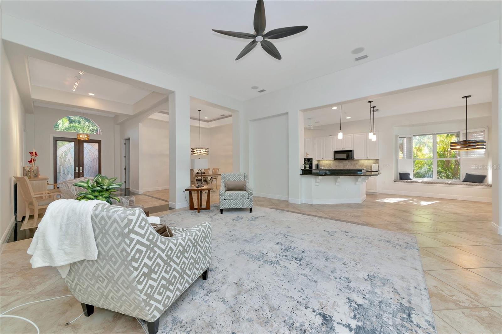 UNIVERSITY PARK COUNTRY CLUB - Residential