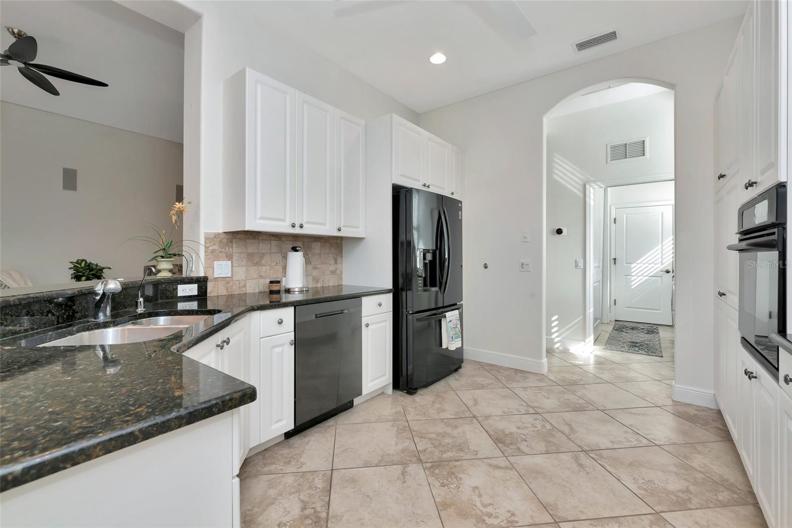 UNIVERSITY PARK COUNTRY CLUB - Residential