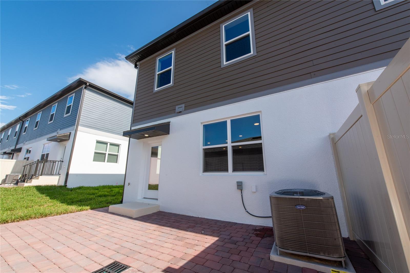 ENCORE/OVATION PH 4B - Residential Lease