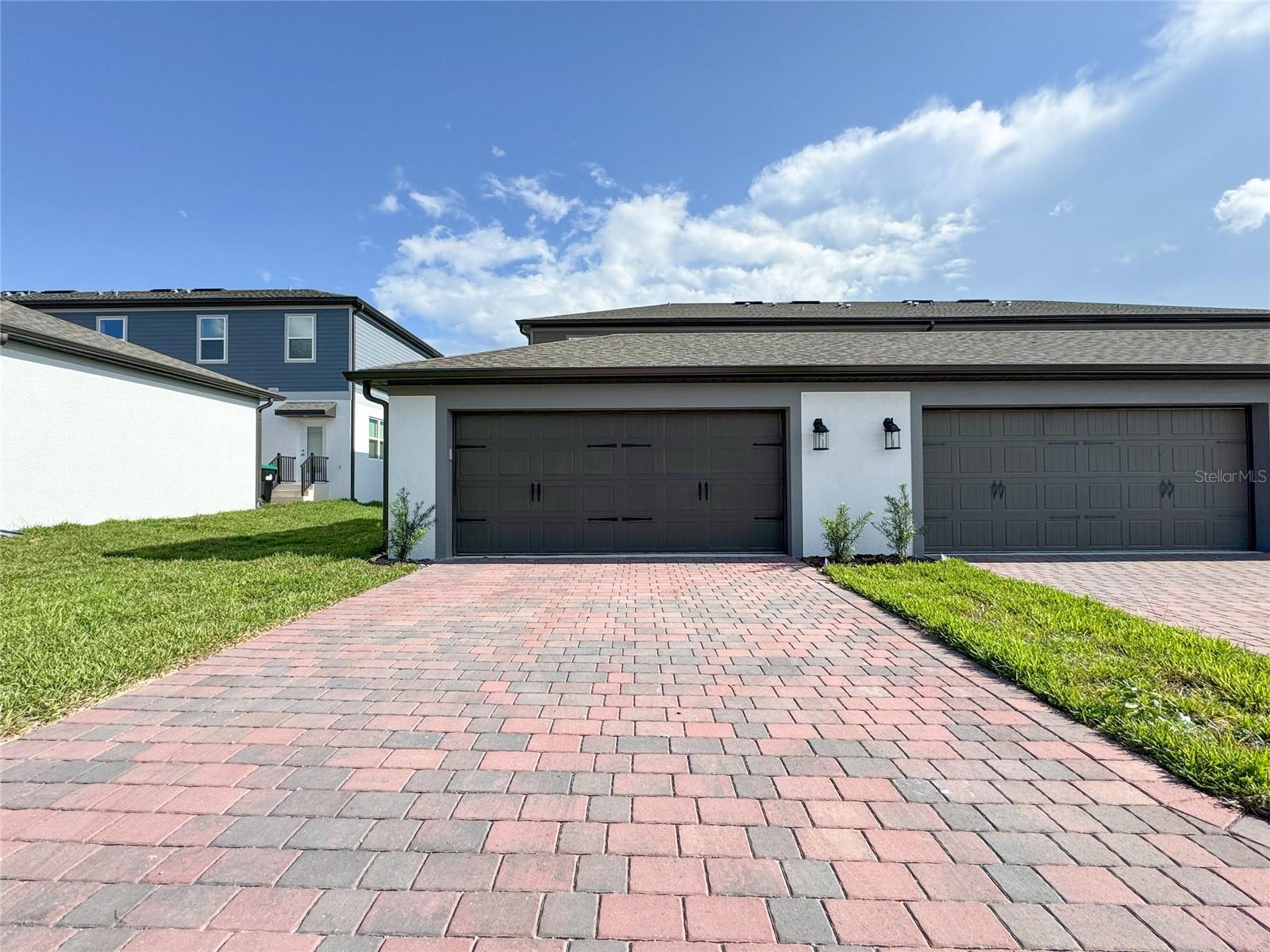 ENCORE/OVATION PH 4B - Residential Lease