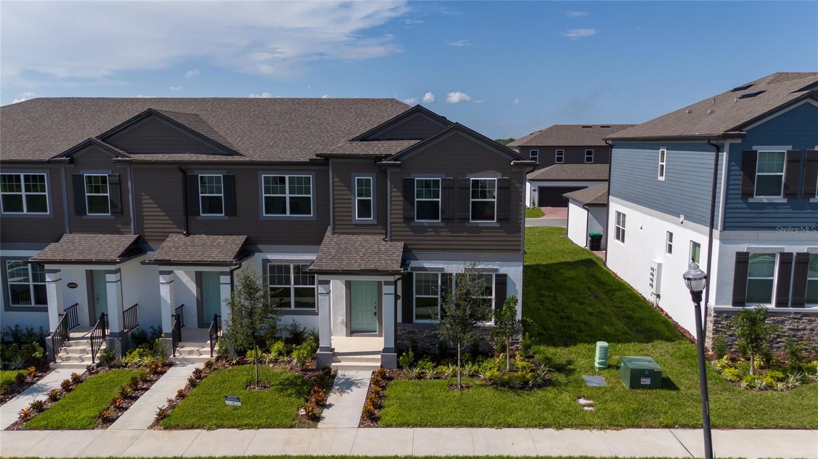 ENCORE/OVATION PH 4B - Residential Lease