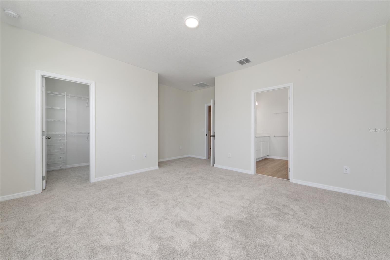 ENCORE/OVATION PH 4B - Residential Lease