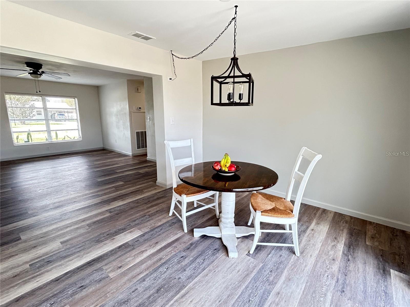 CROOKED LAKE PARK TR 04 - Residential