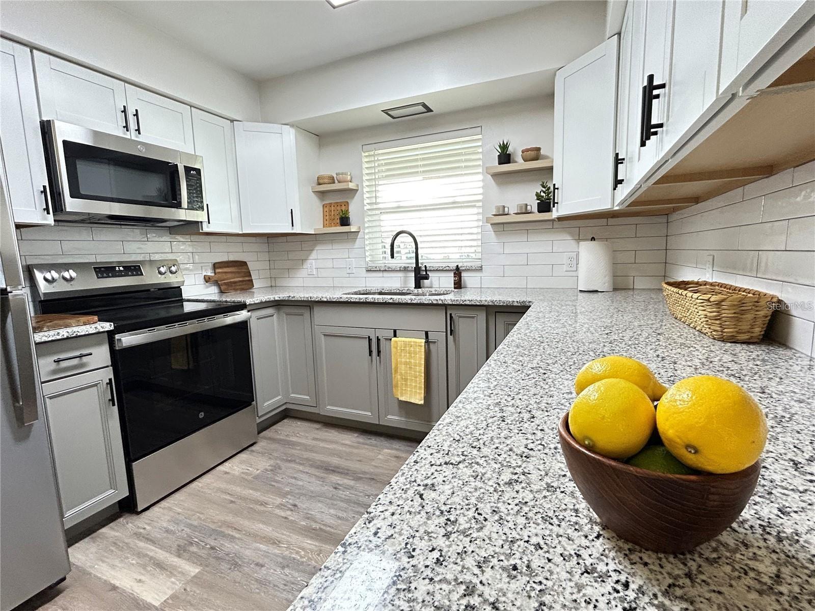 CROOKED LAKE PARK TR 04 - Residential