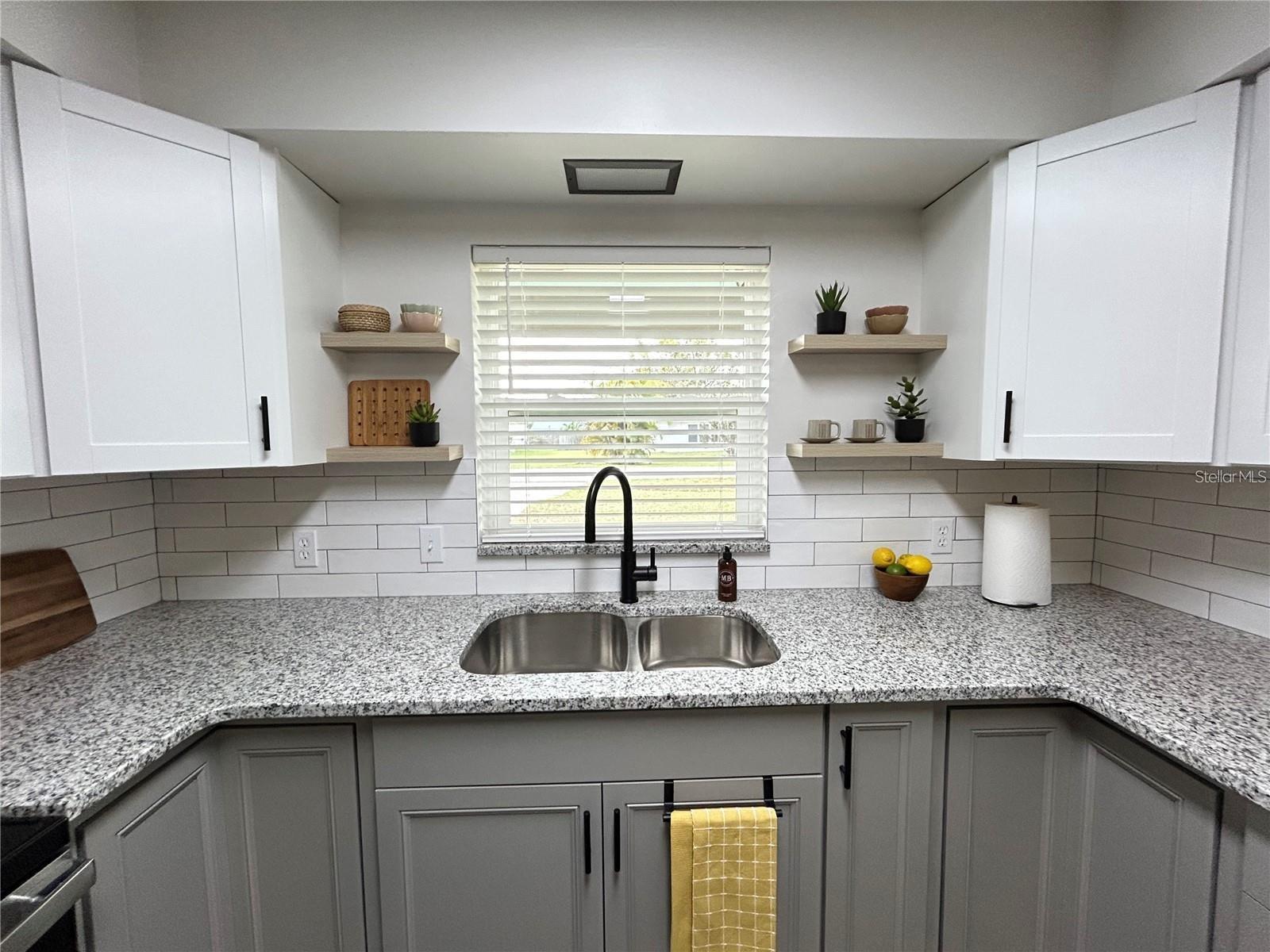 CROOKED LAKE PARK TR 04 - Residential