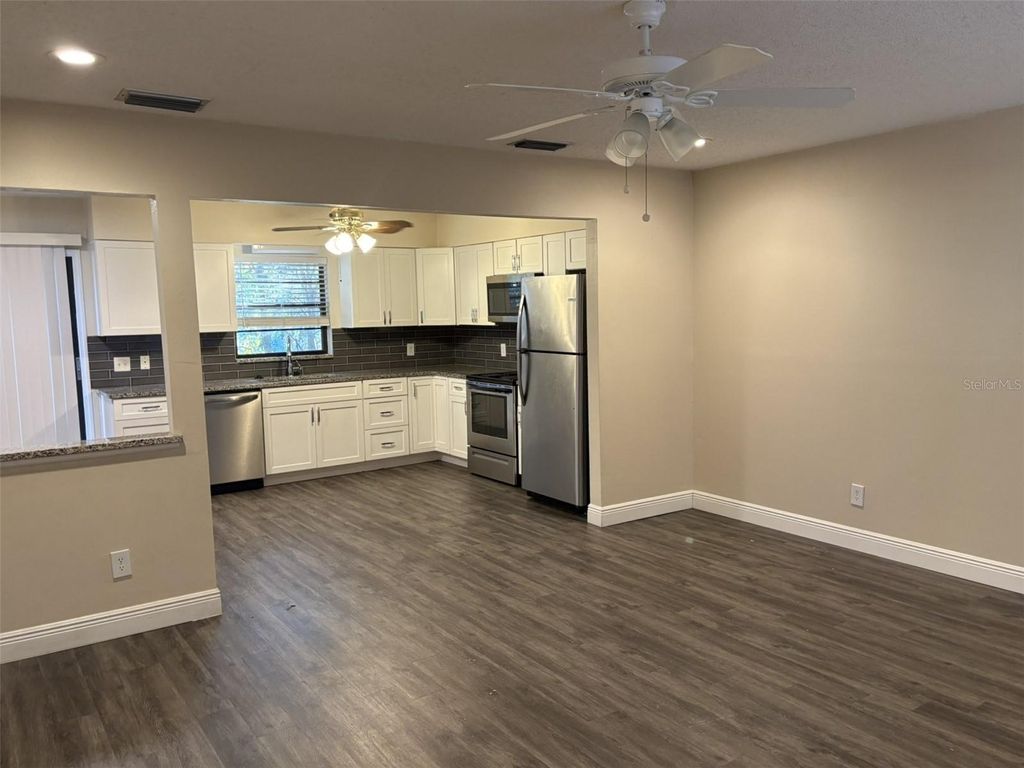 Photo of 117 Louisiana Avenue, Saint Cloud, FL 34769 (MLS # S5143676)