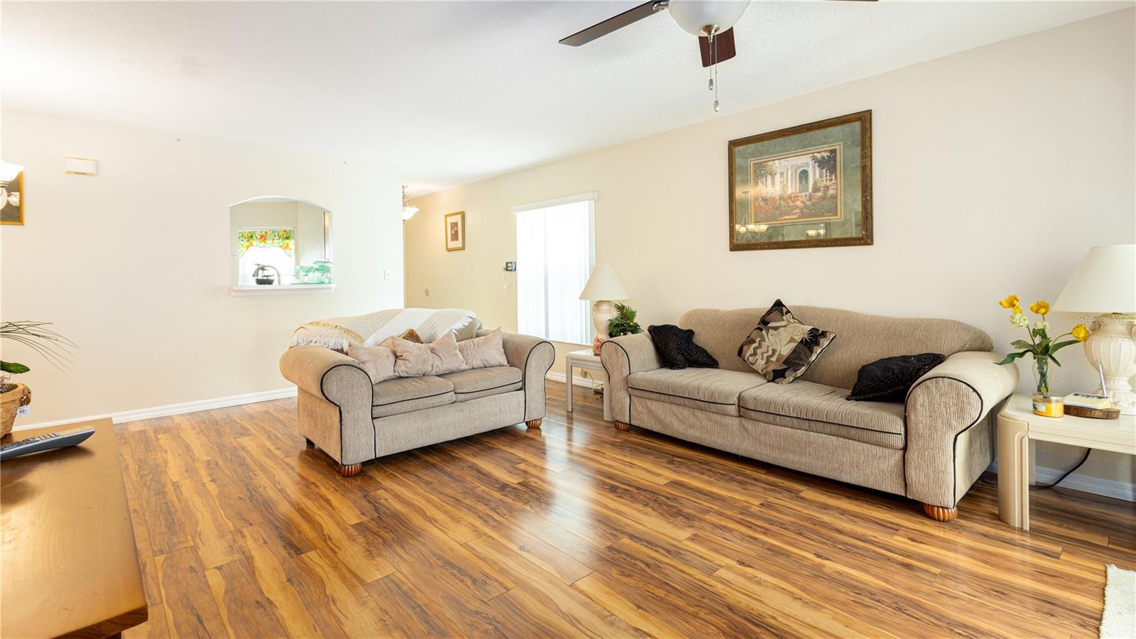 143 HOLLINGSHEAD LOOP
