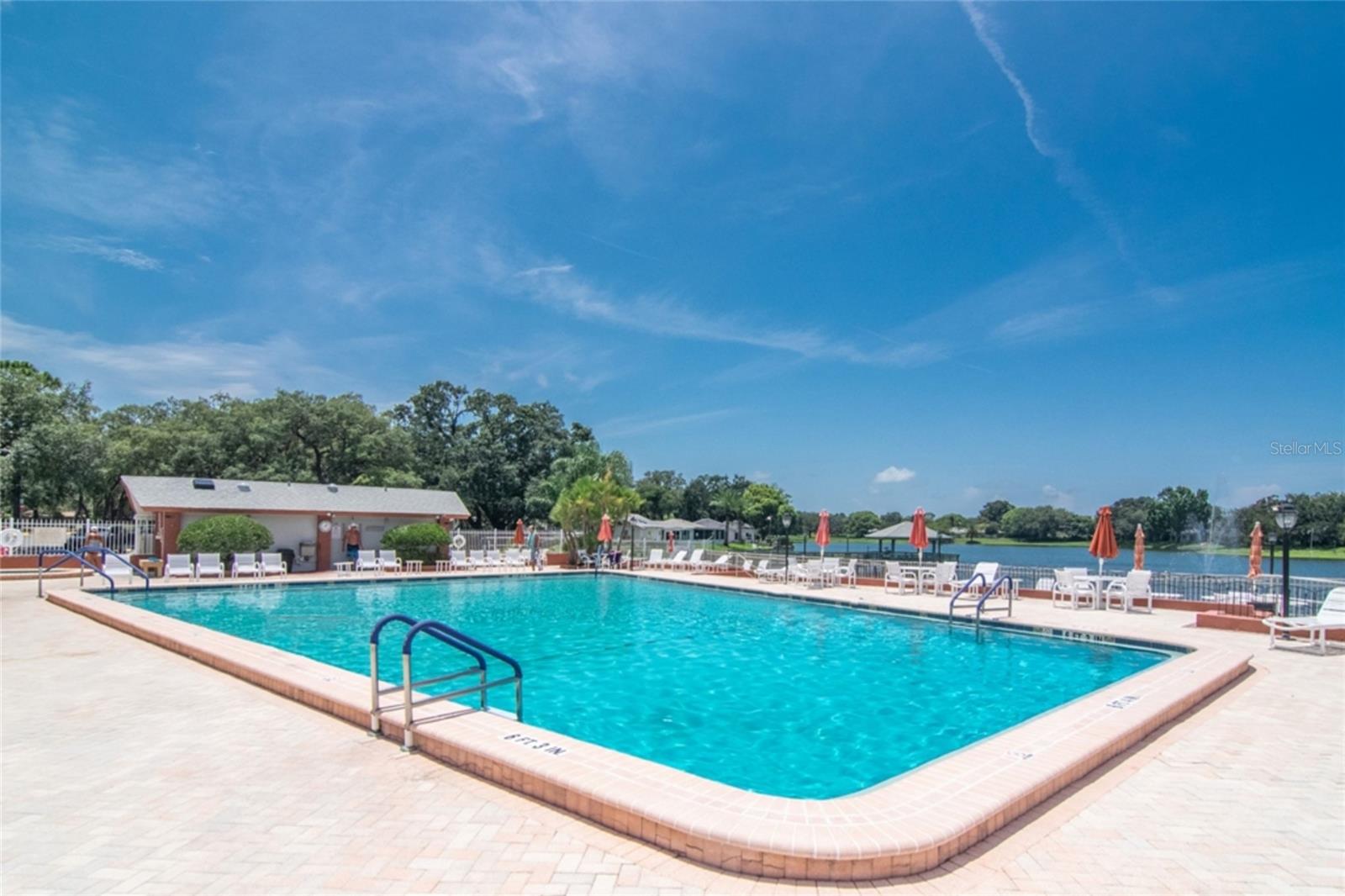 DOLLAR LAKE VILLAGE CONDO 02 - Residential