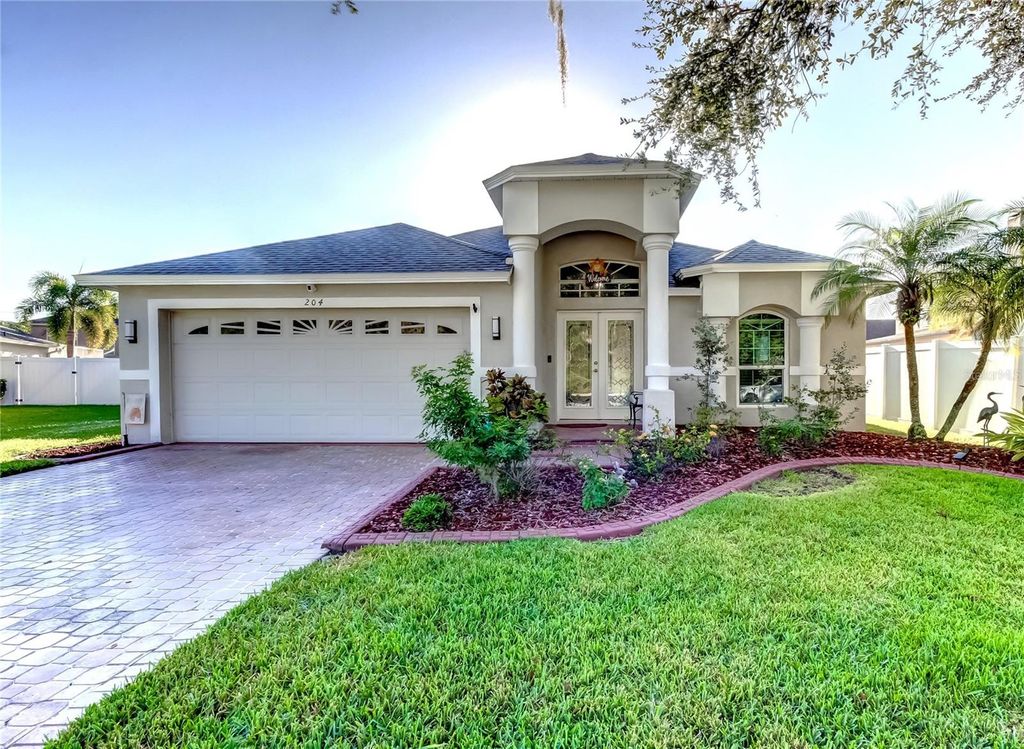Photo of 204 Bay Arbor Boulevard, Oldsmar, FL 34677 (MLS # TB8440310)