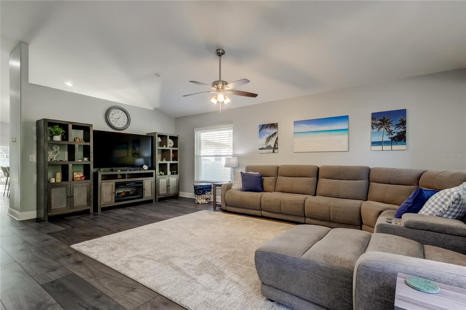 204 BAY ARBOR BOULEVARD