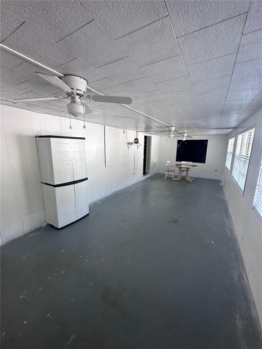 KENILWORTH PARK - Commercial Sale