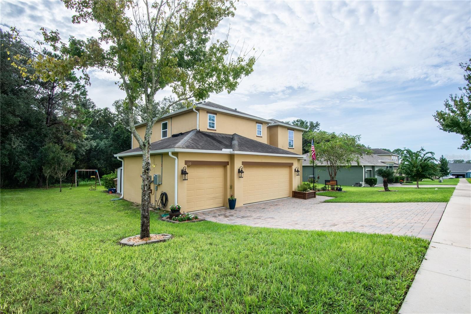 110 ISLABELLA WAY