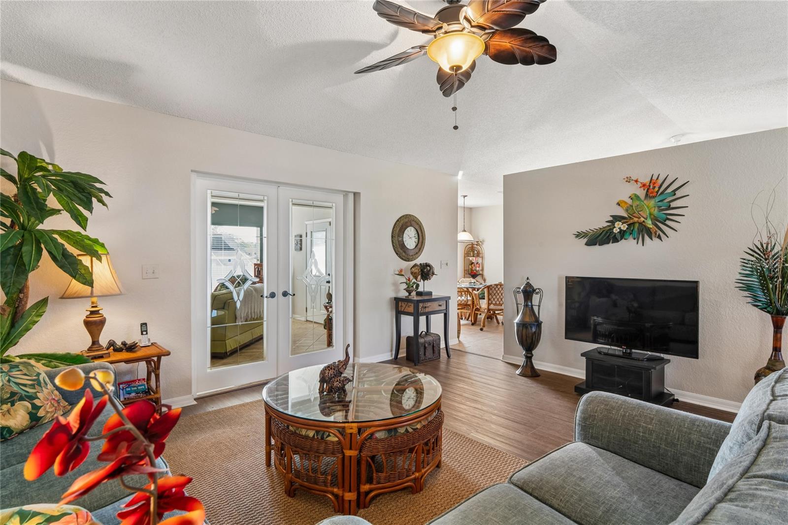 SPRING HILL - Residential