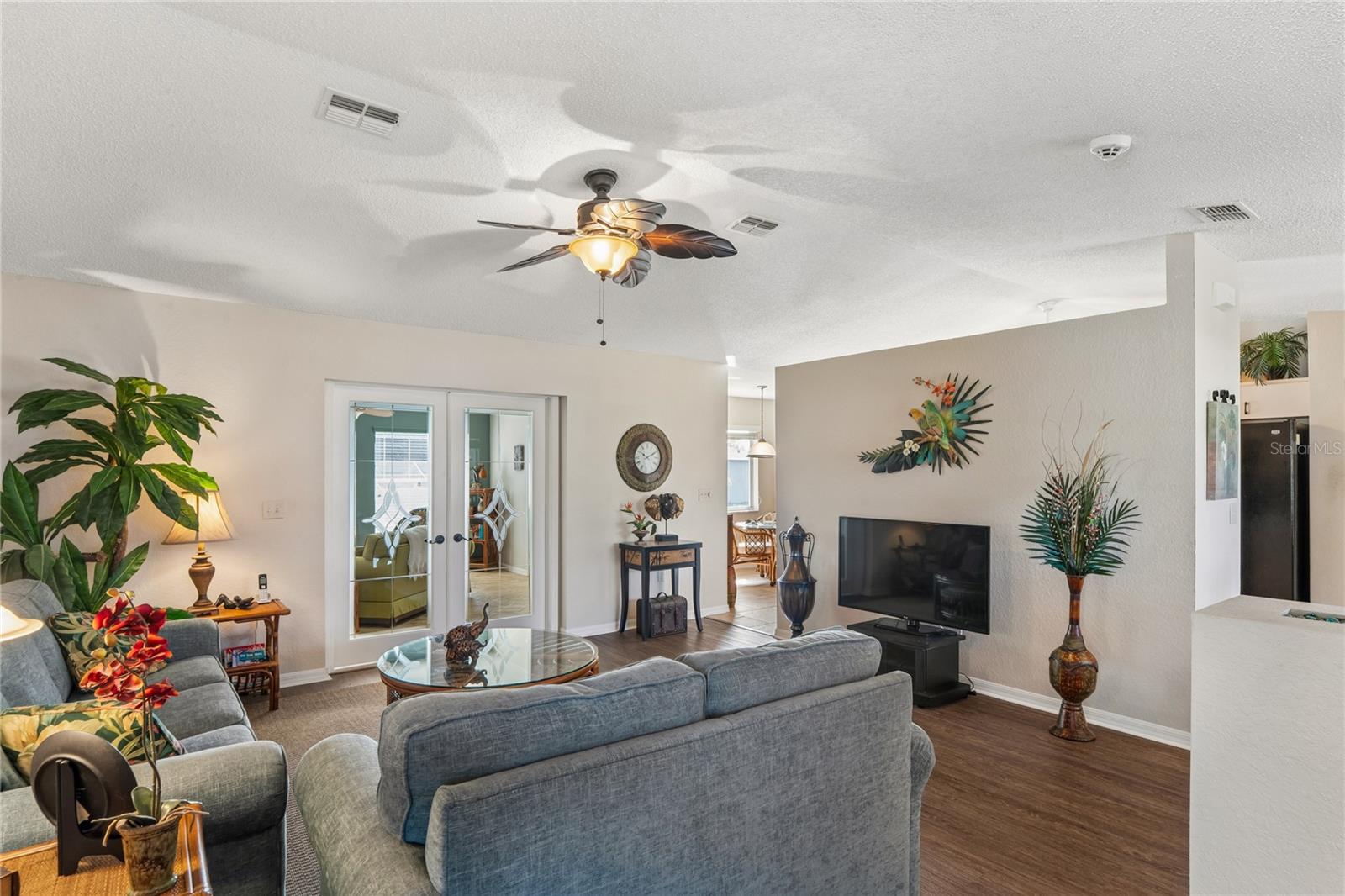 SPRING HILL - Residential