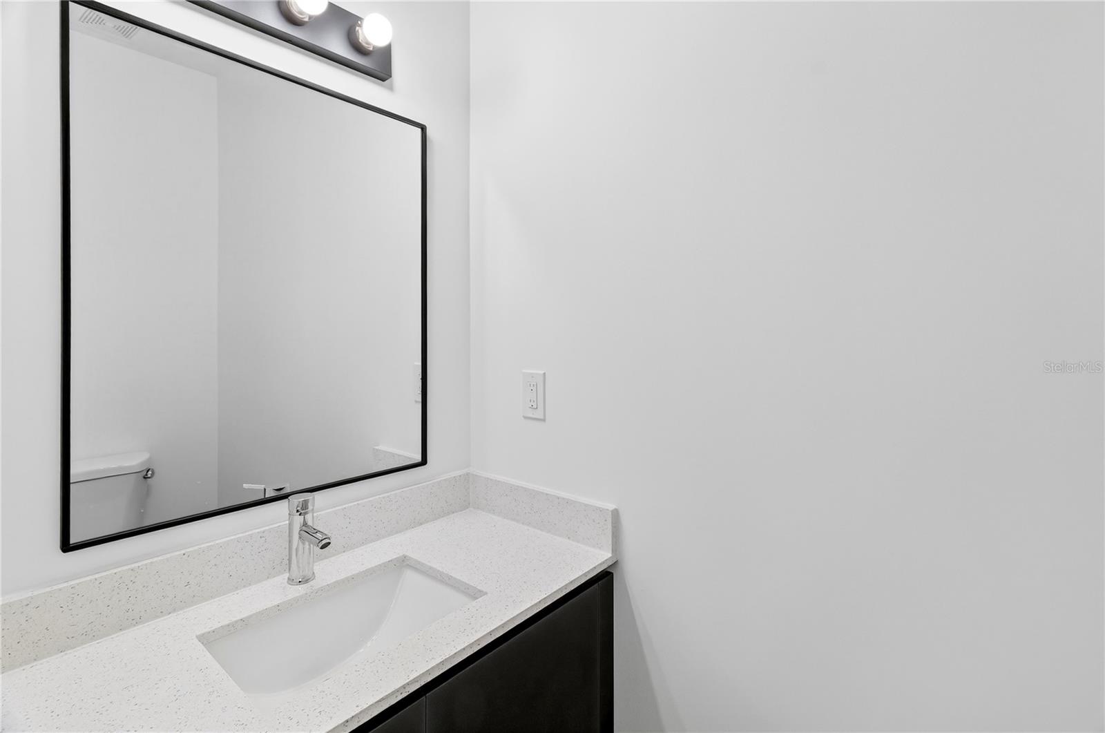 EAGLE TRACE TOWNHOMES CONDO - Residential Lease