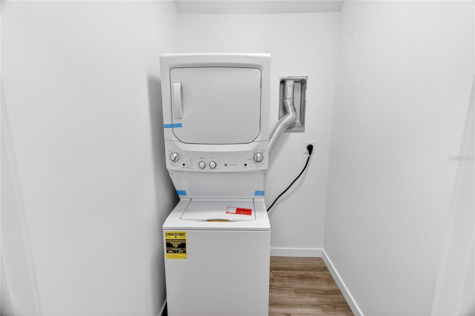 EAGLE TRACE TOWNHOMES CONDO - Residential Lease