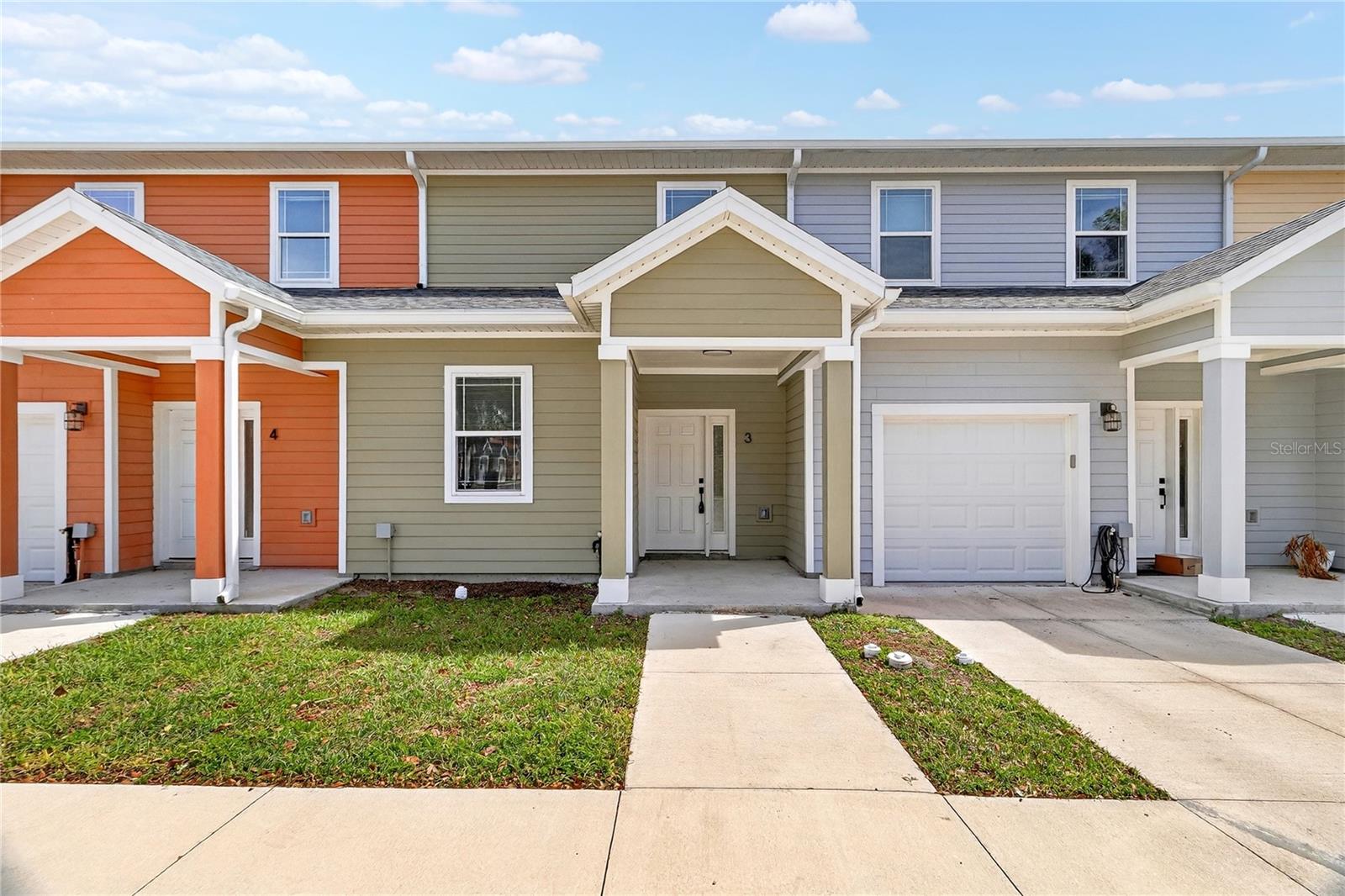 EAGLE TRACE TOWNHOMES CONDO - Residential Lease