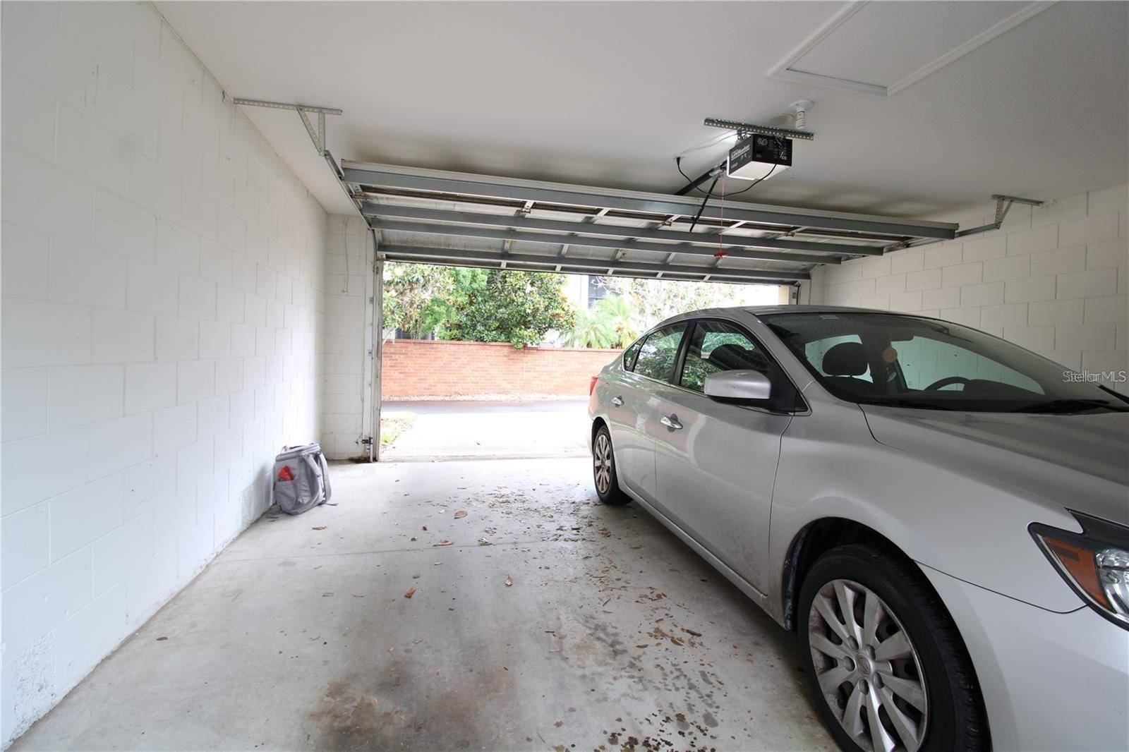 LAKE BURDEN SOUTH PH I - Residential Lease