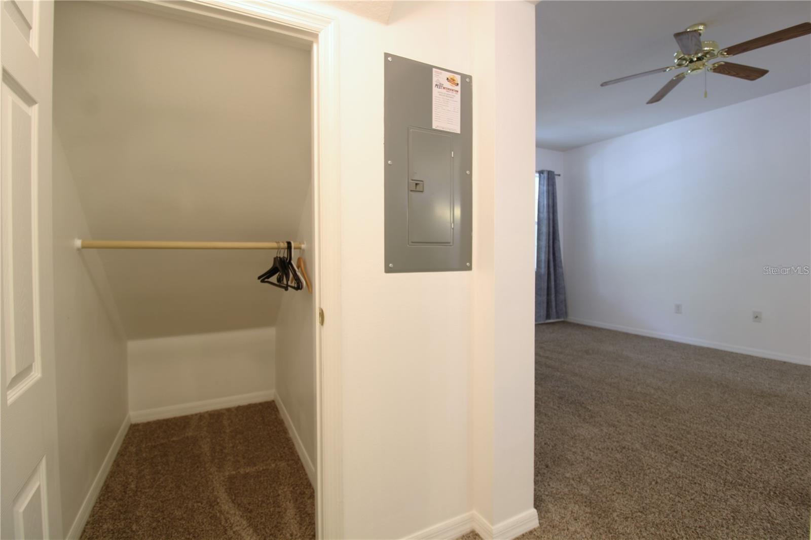 LAKE BURDEN SOUTH PH I - Residential Lease