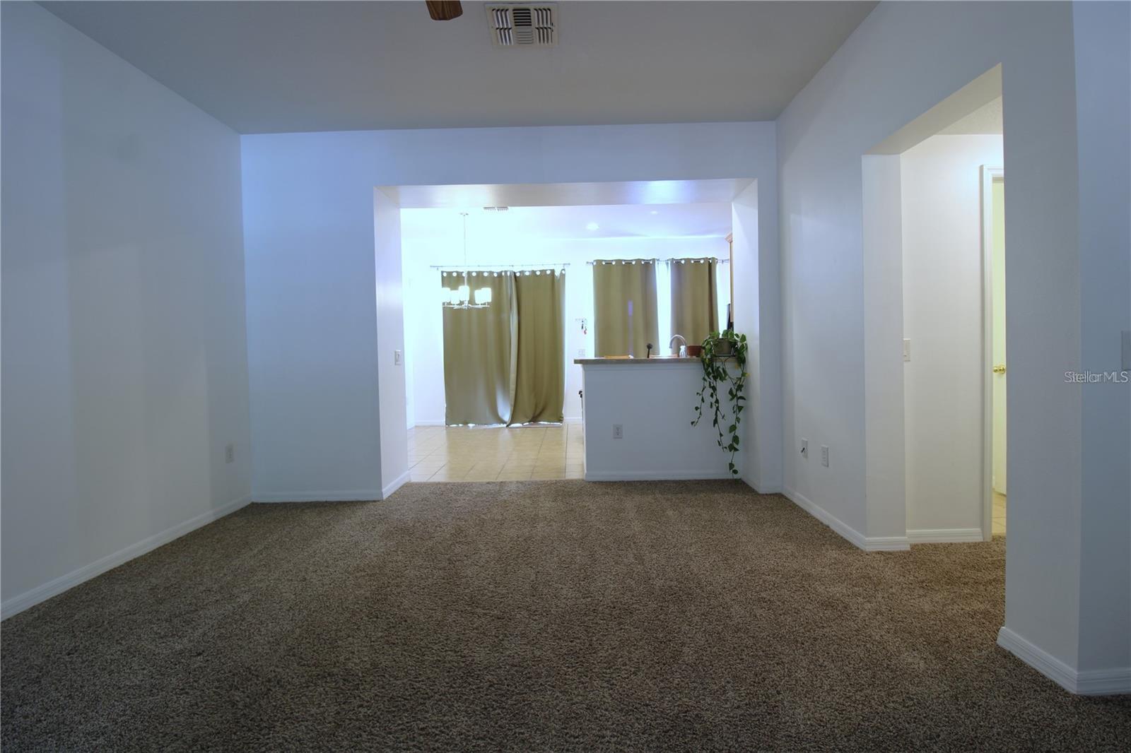 LAKE BURDEN SOUTH PH I - Residential Lease