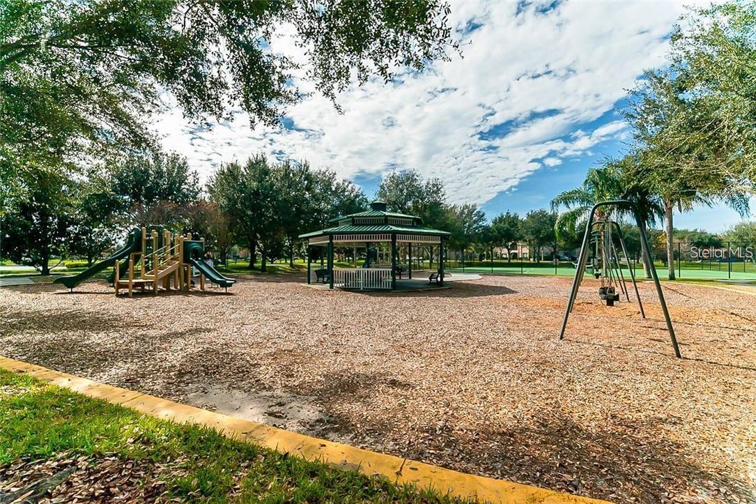 LAKE BURDEN SOUTH PH I - Residential Lease