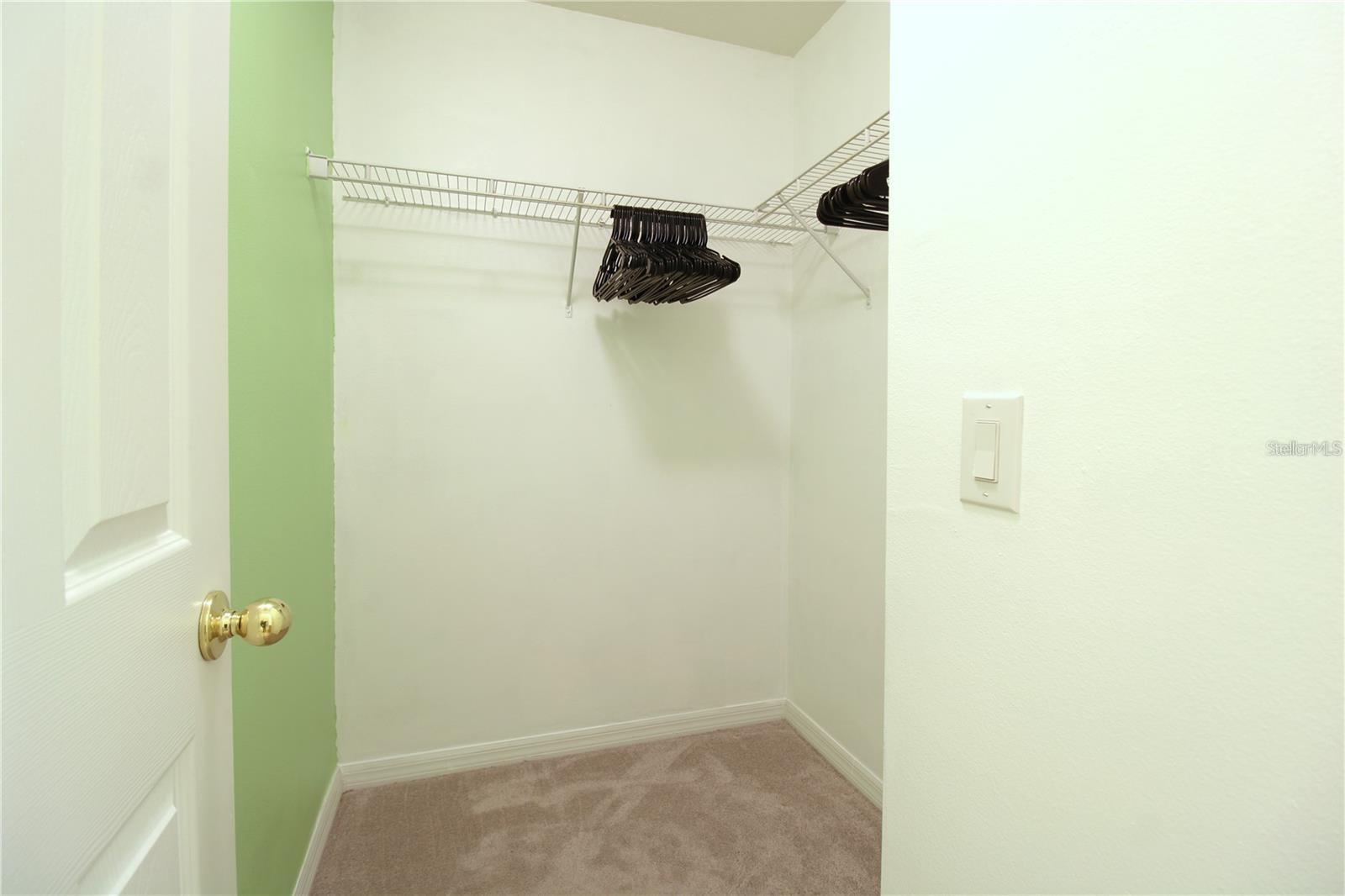 LAKE BURDEN SOUTH PH I - Residential Lease