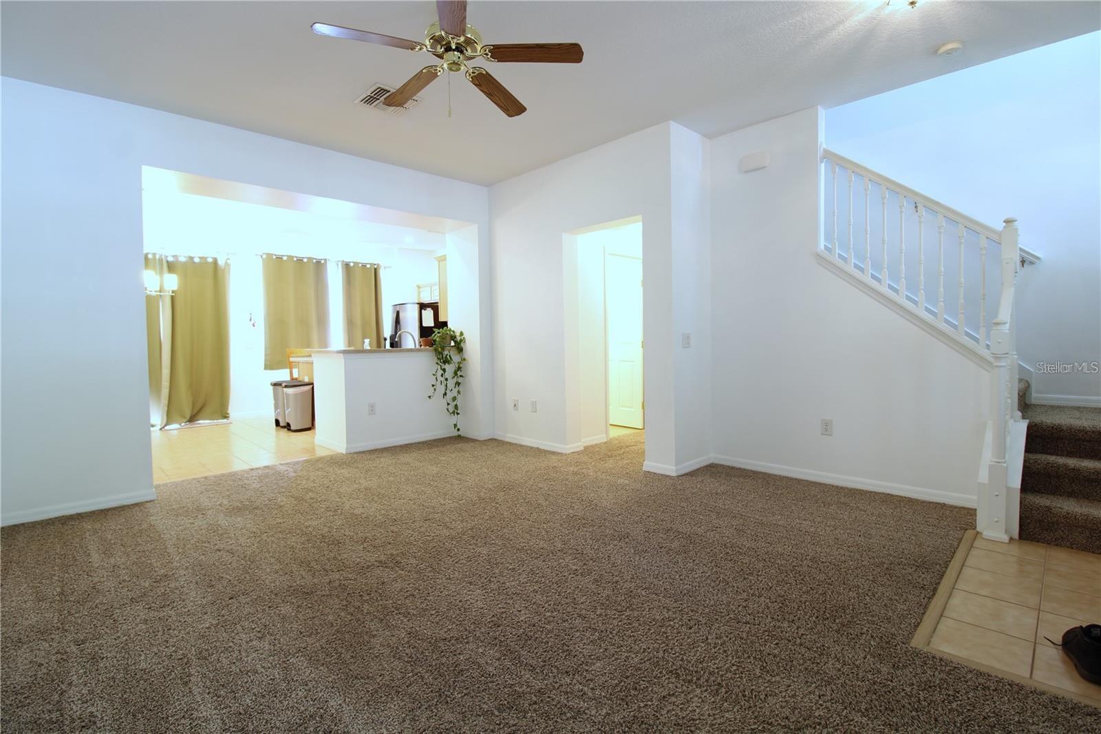 LAKE BURDEN SOUTH PH I - Residential Lease