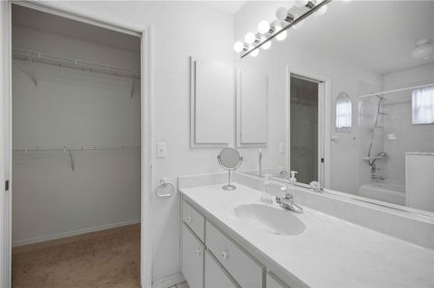 Tiny photo for 3925 NE 22nd Street, Ocala, FL 34470 (MLS # OM727669)