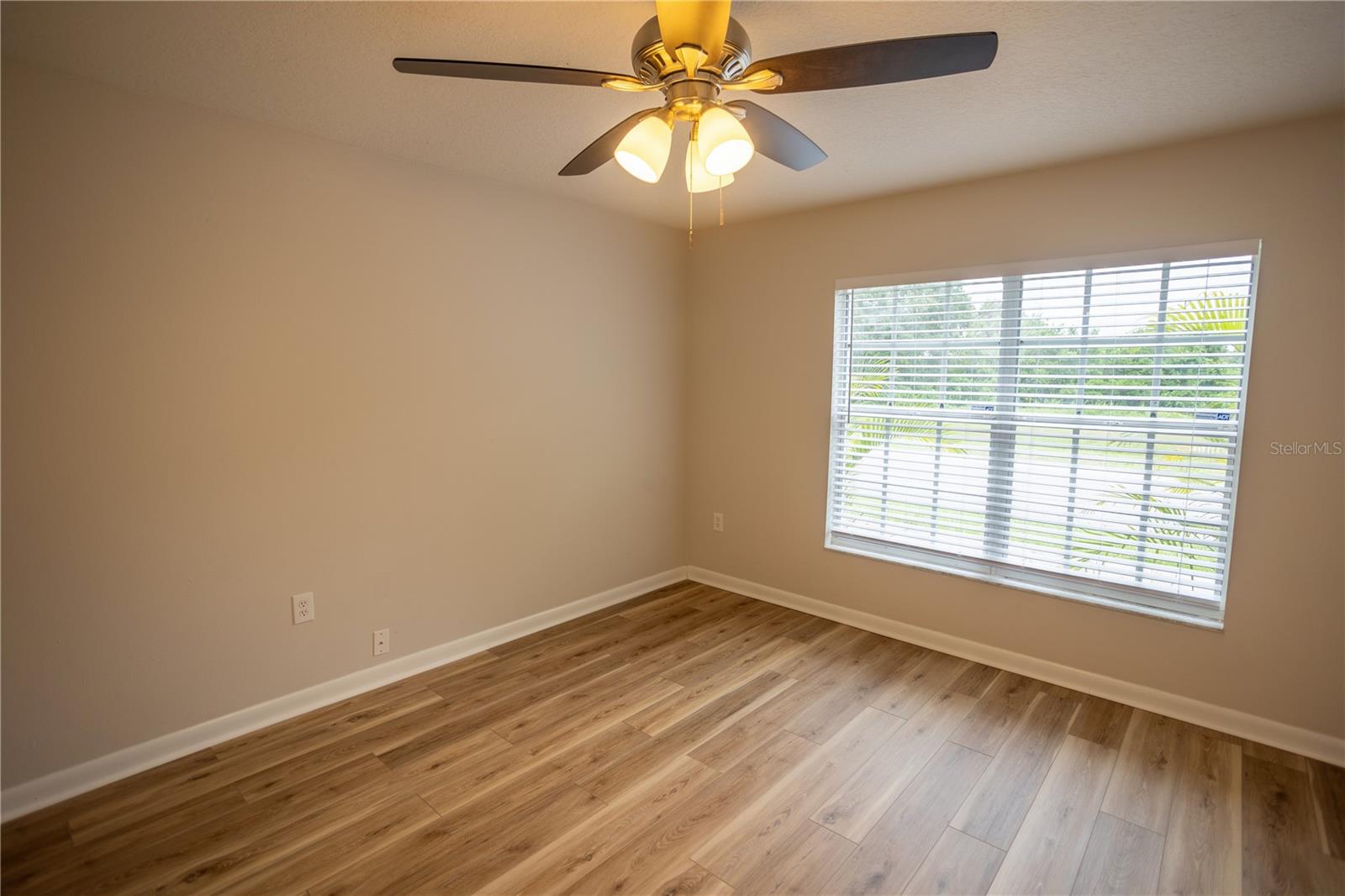 CAMDEN OAKS REP - Residential