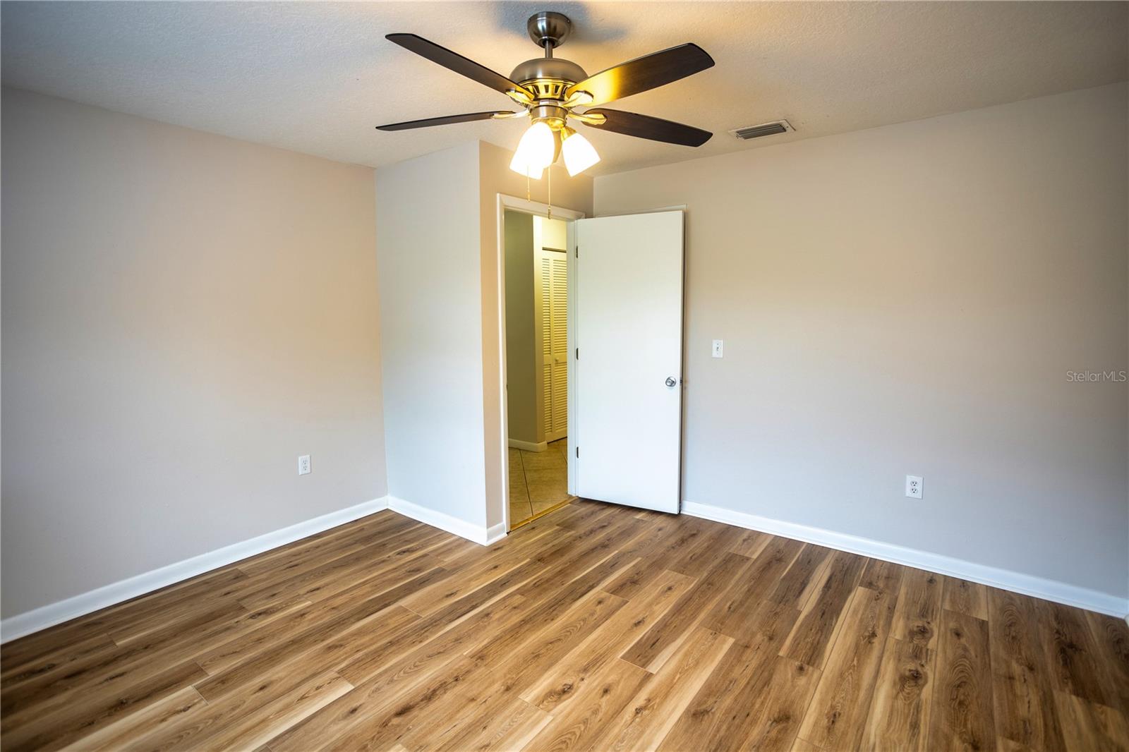 CAMDEN OAKS REP - Residential