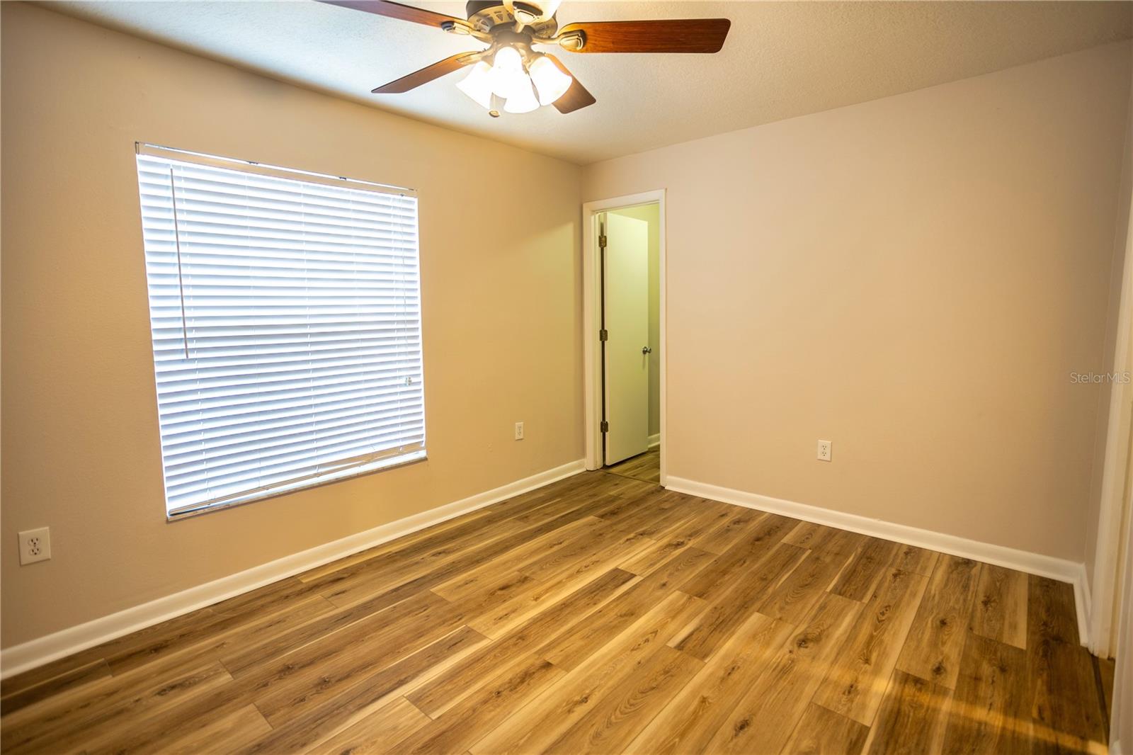 CAMDEN OAKS REP - Residential