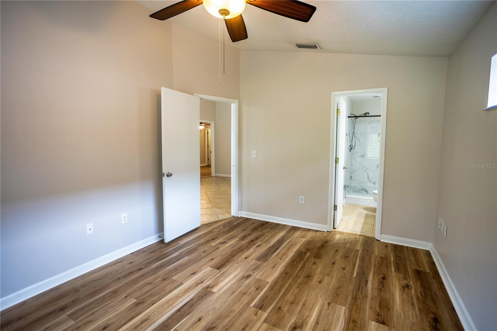 CAMDEN OAKS REP - Residential