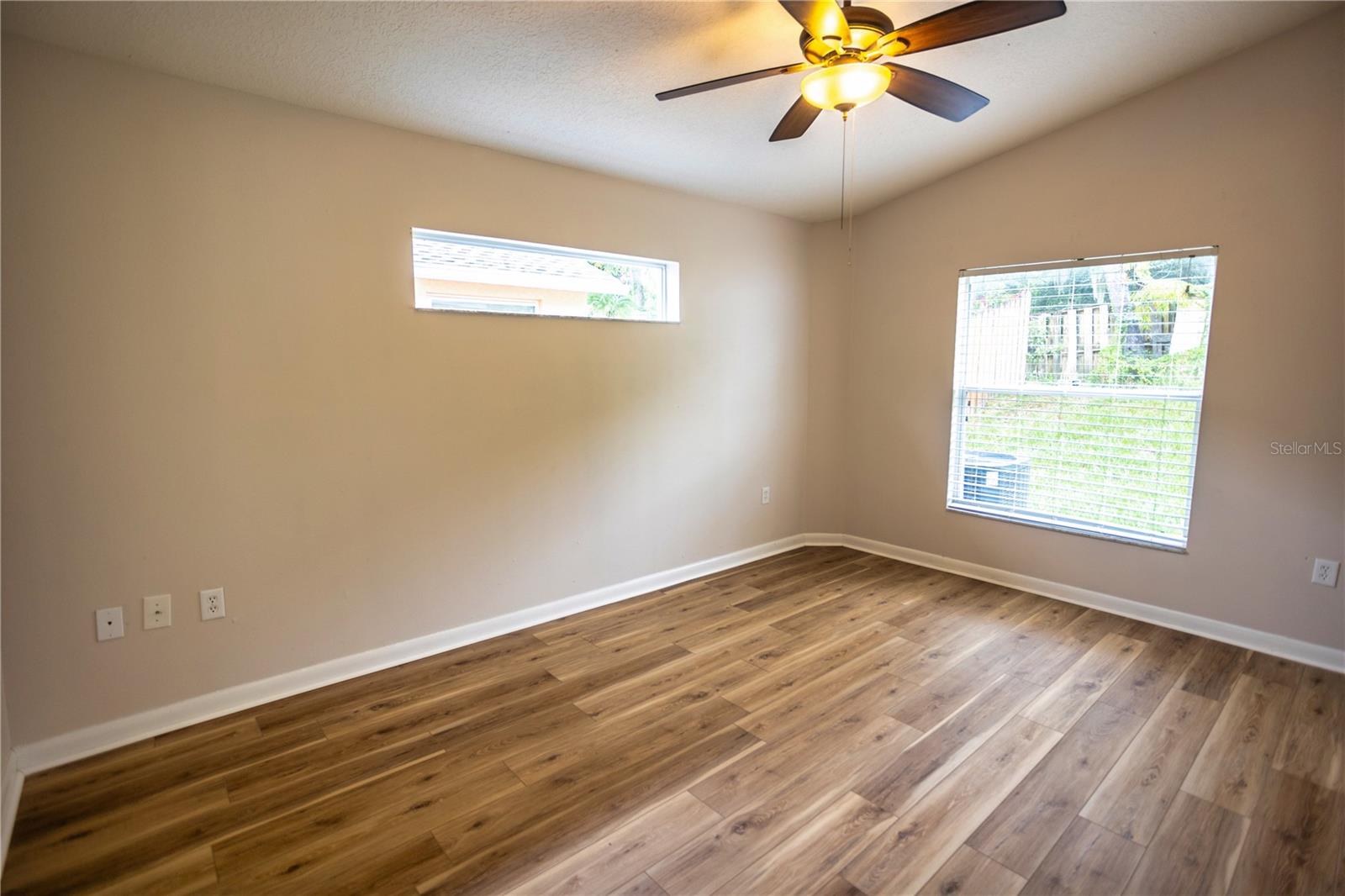 CAMDEN OAKS REP - Residential