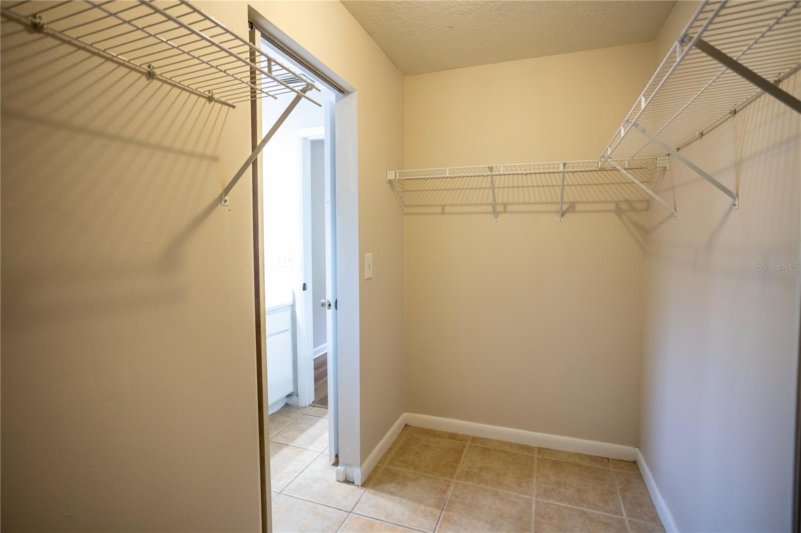 CAMDEN OAKS REP - Residential