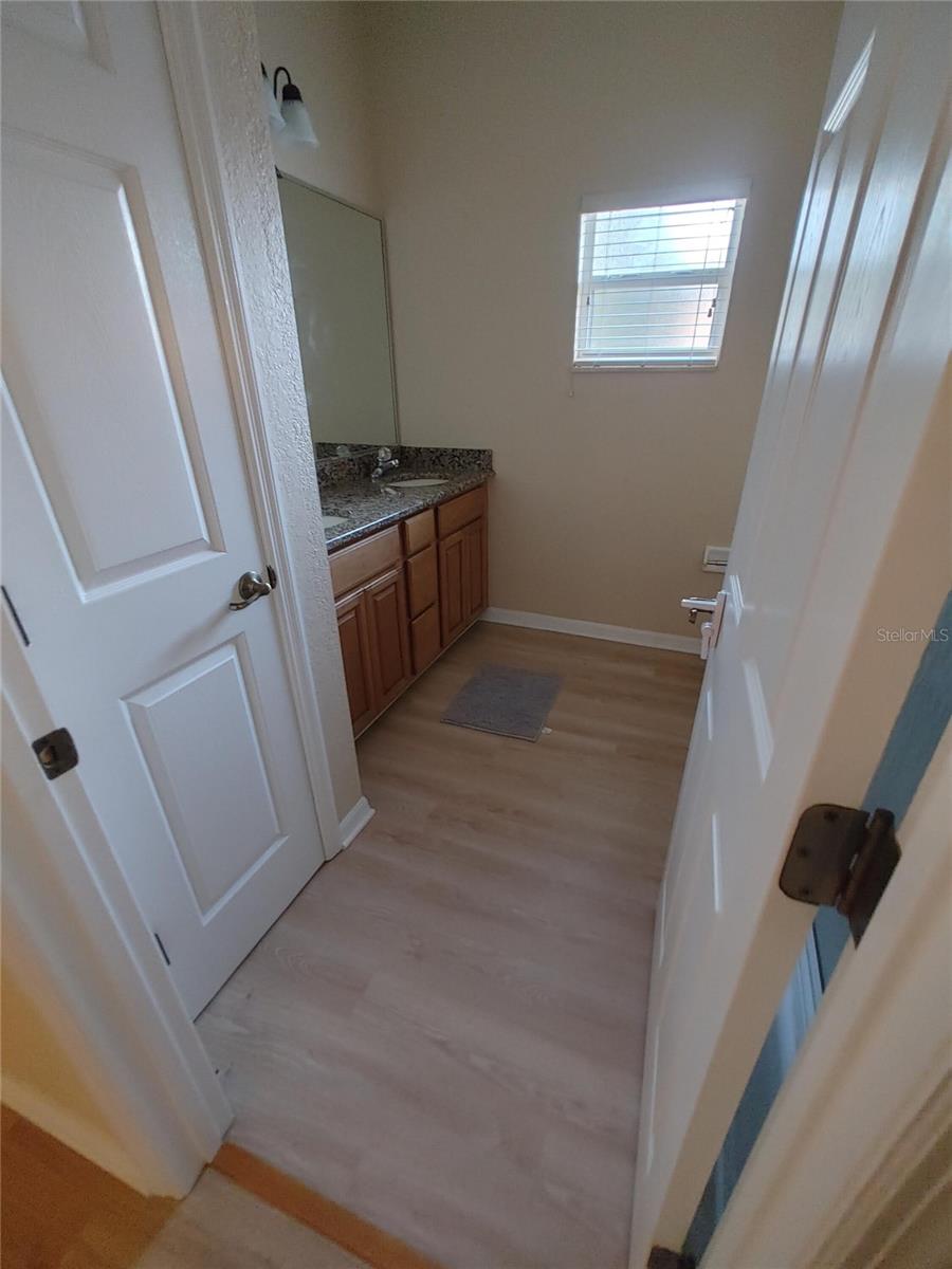 OXFORD MANOR - Residential