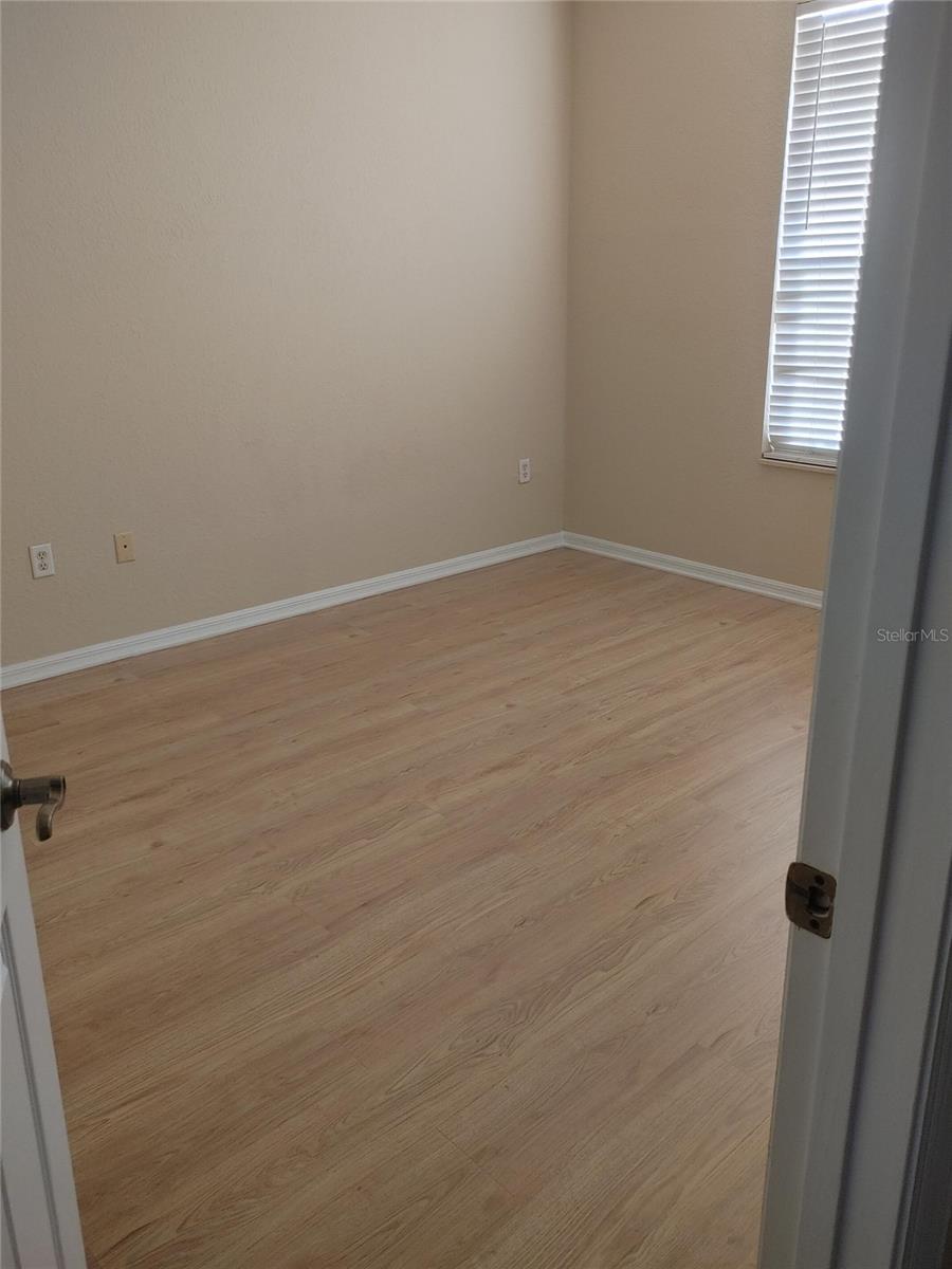 OXFORD MANOR - Residential