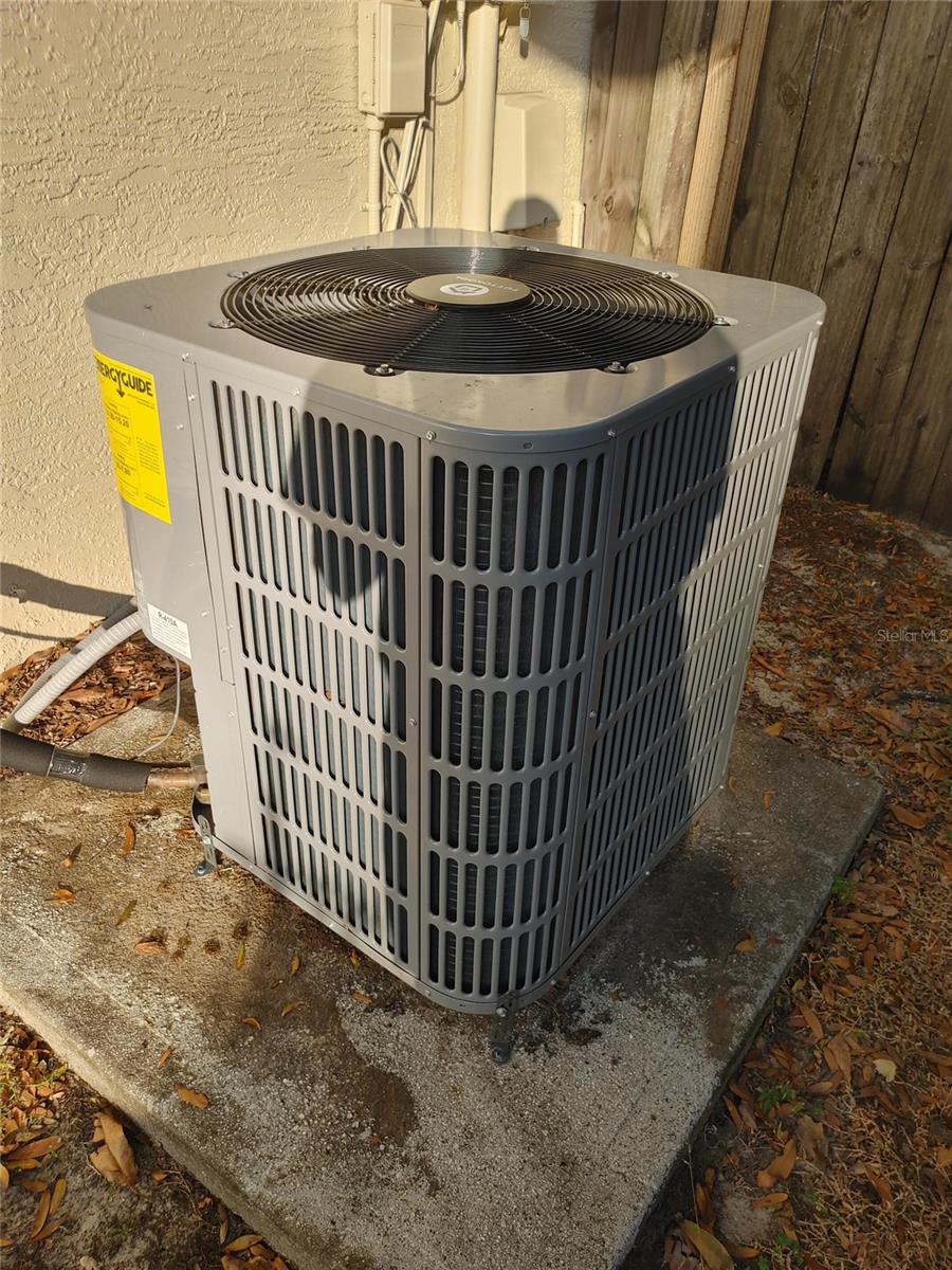 OXFORD MANOR - Residential