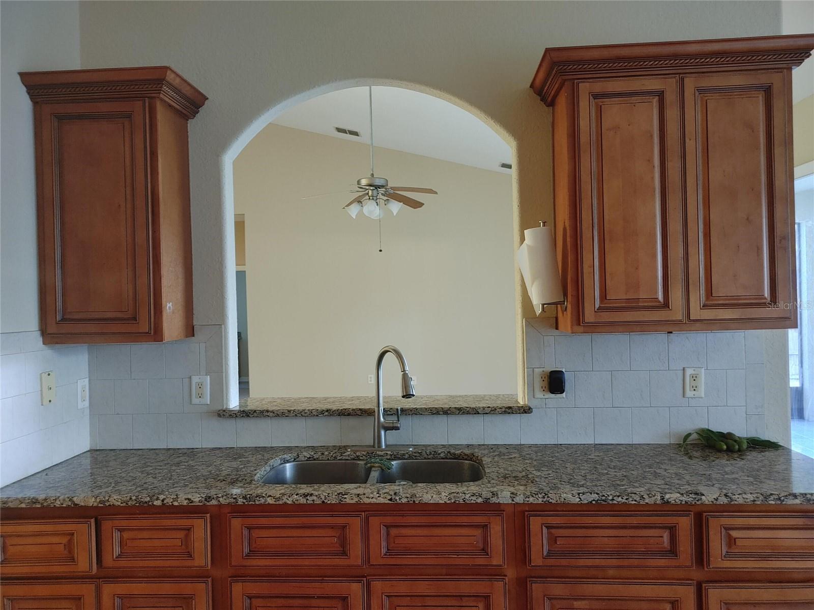 OXFORD MANOR - Residential