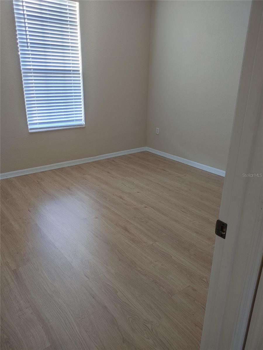 OXFORD MANOR - Residential