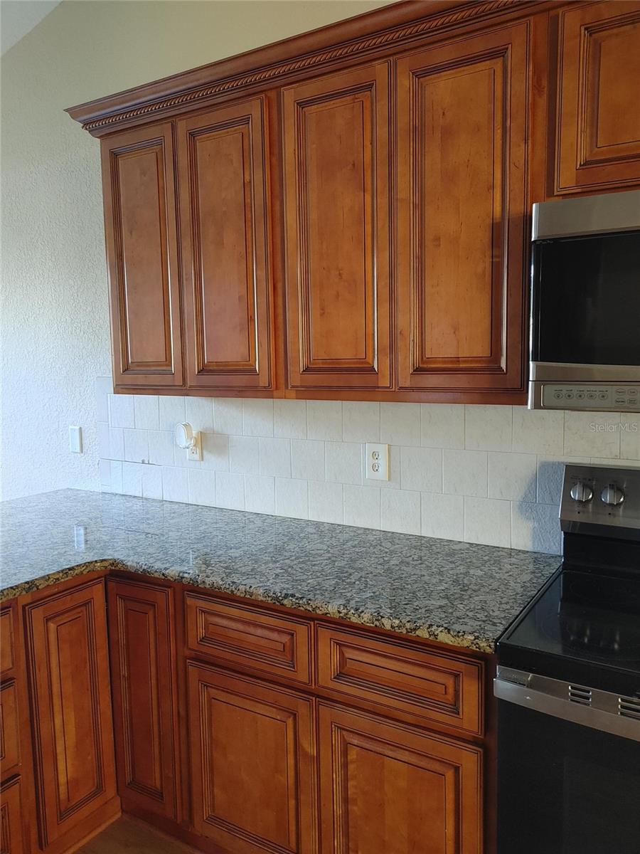 OXFORD MANOR - Residential