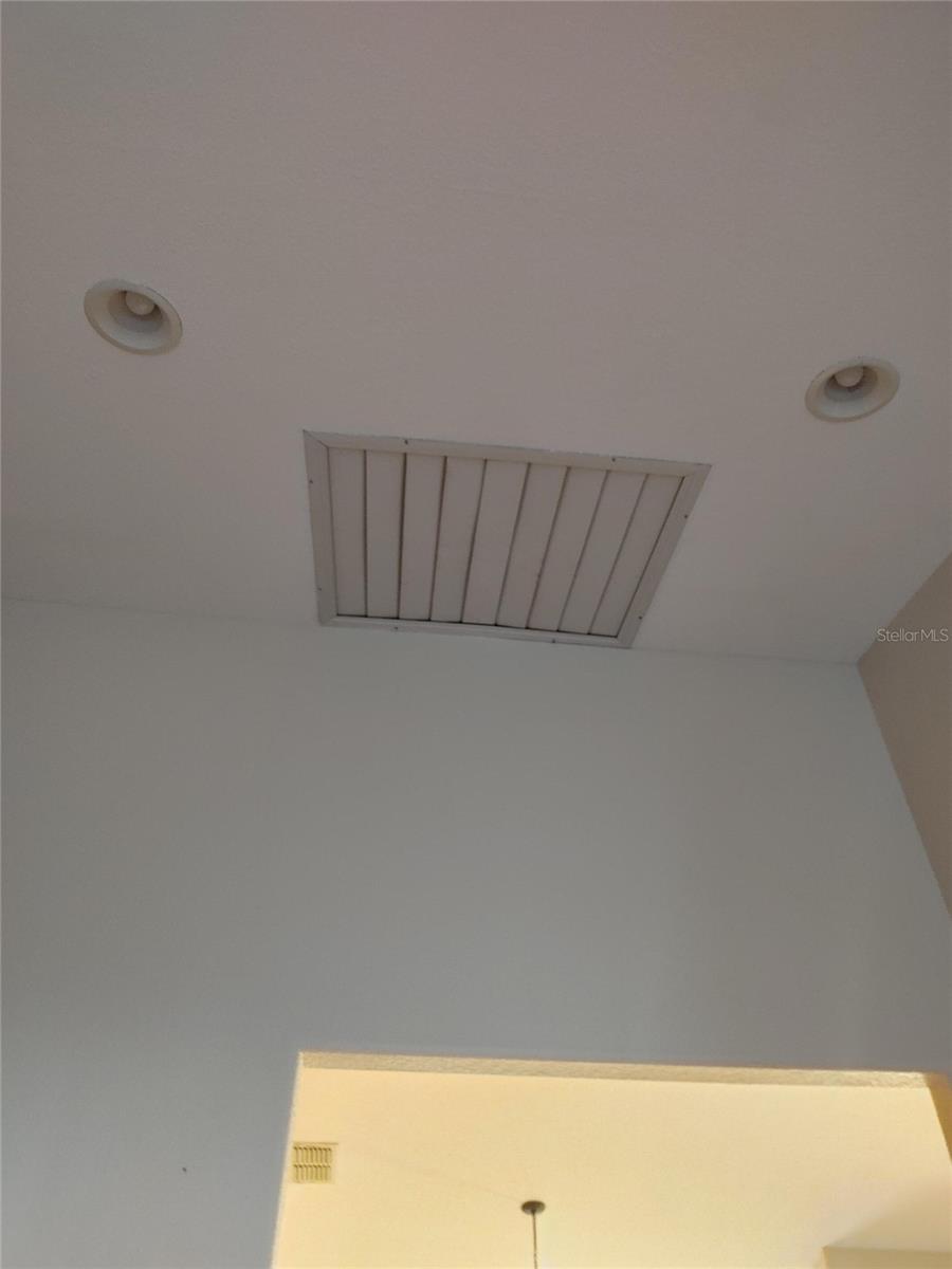 OXFORD MANOR - Residential