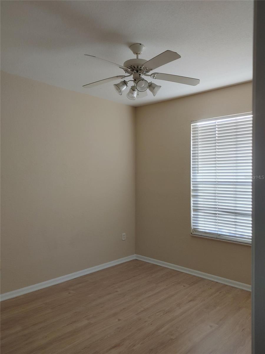 OXFORD MANOR - Residential