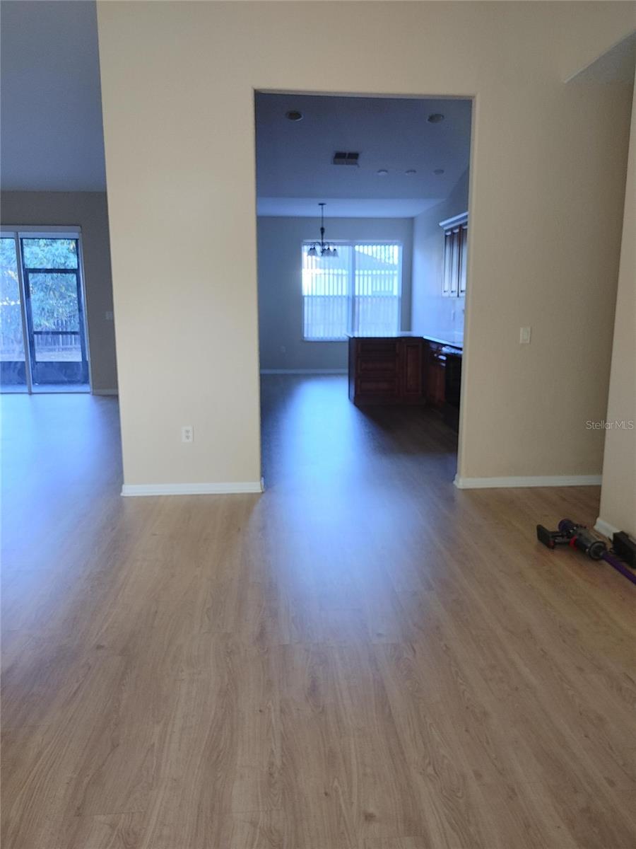 OXFORD MANOR - Residential