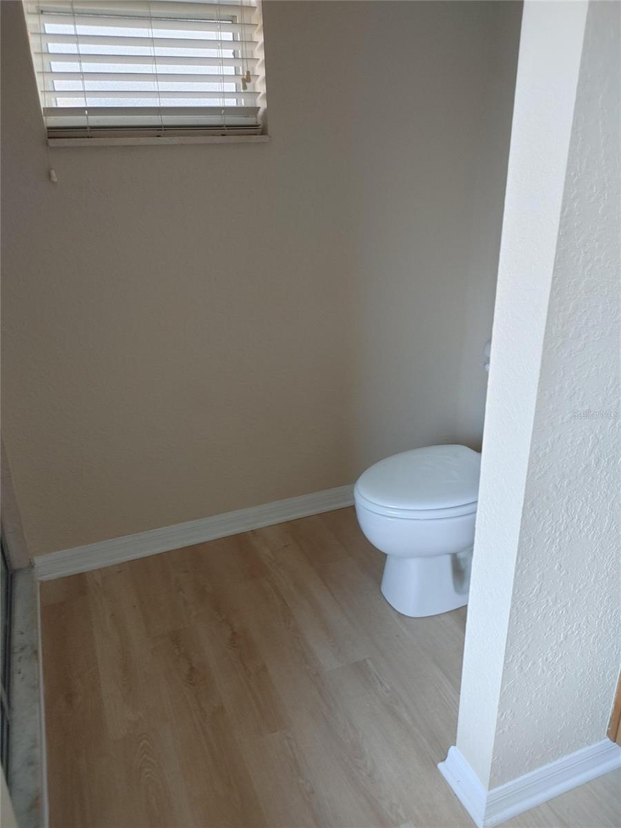 OXFORD MANOR - Residential