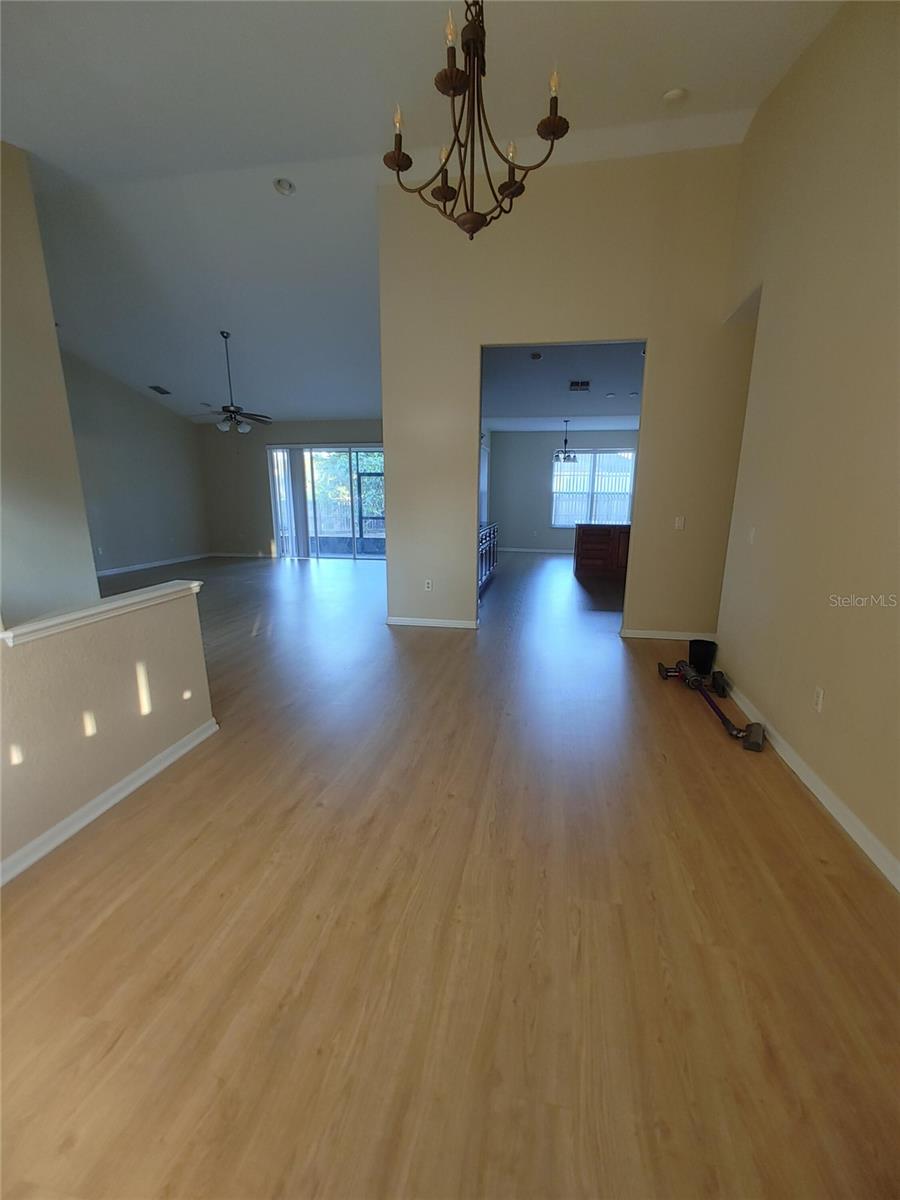 OXFORD MANOR - Residential