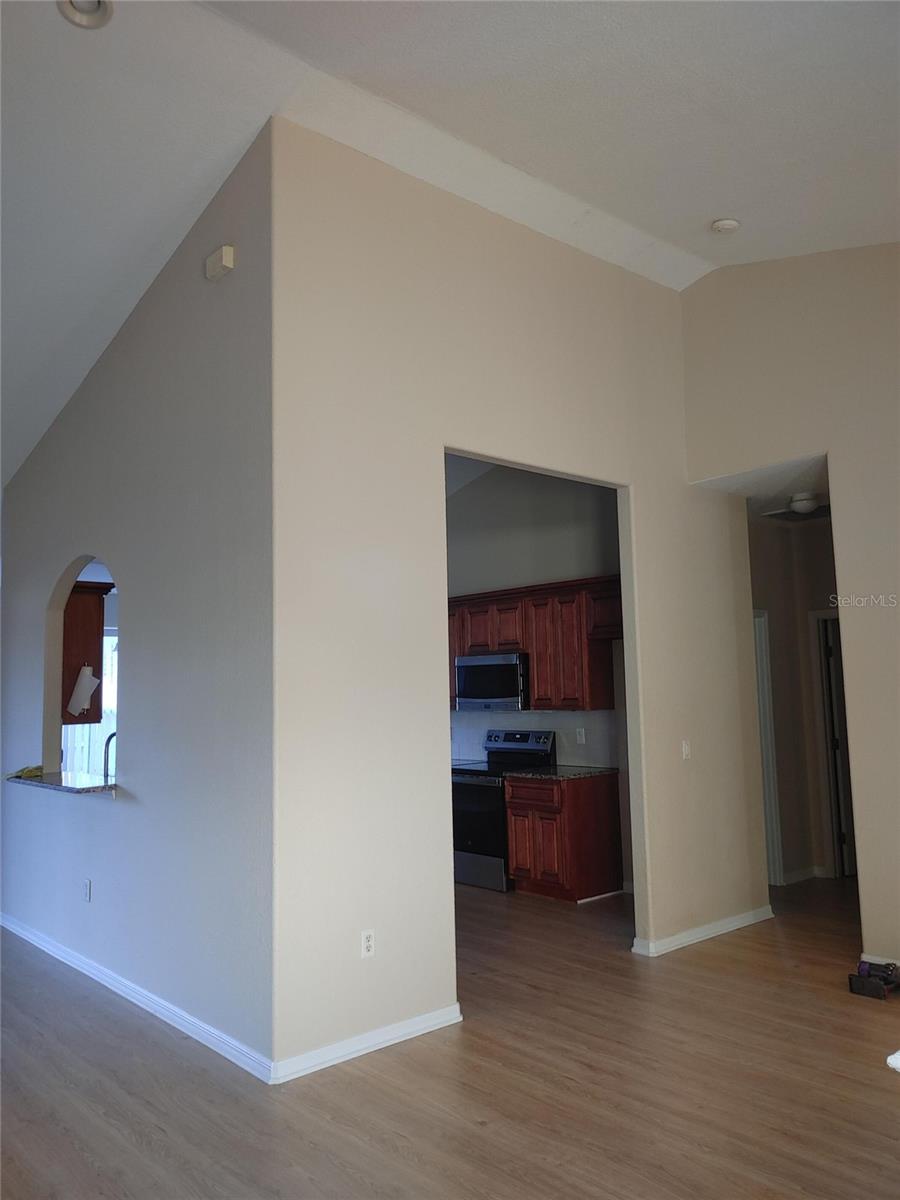 OXFORD MANOR - Residential