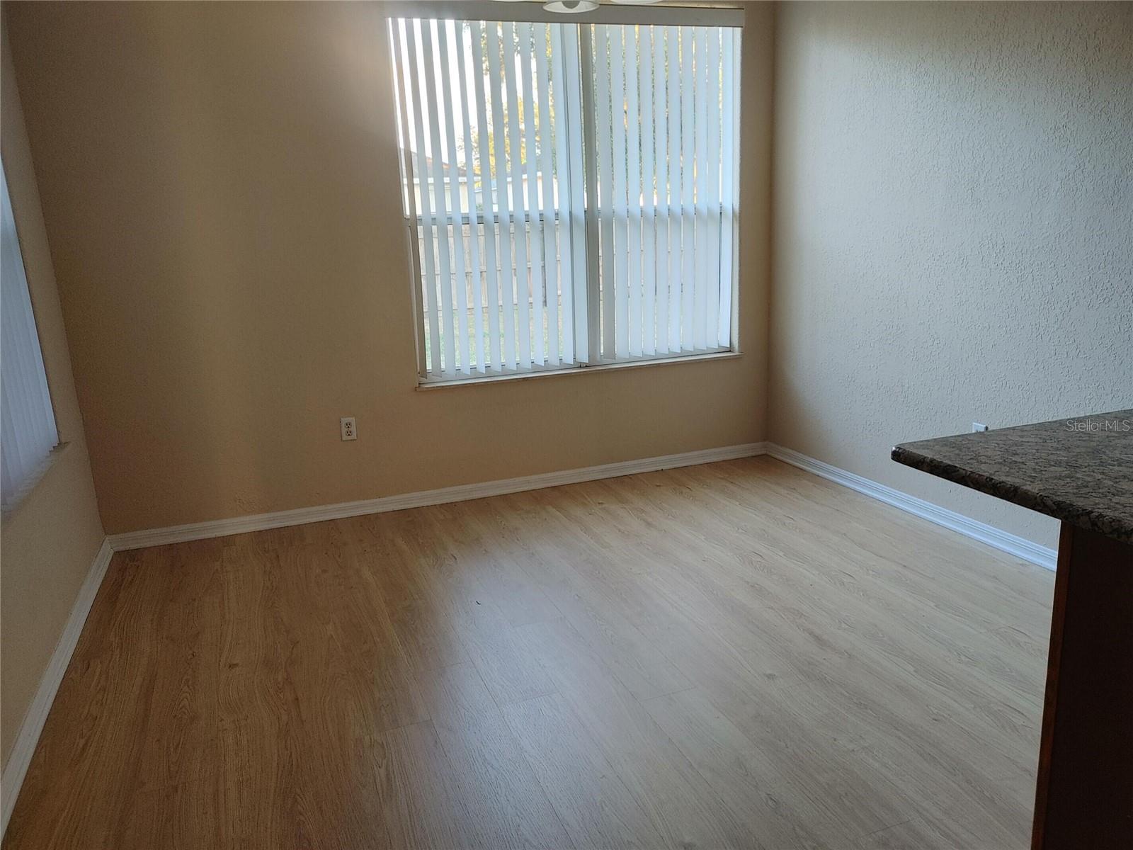 OXFORD MANOR - Residential