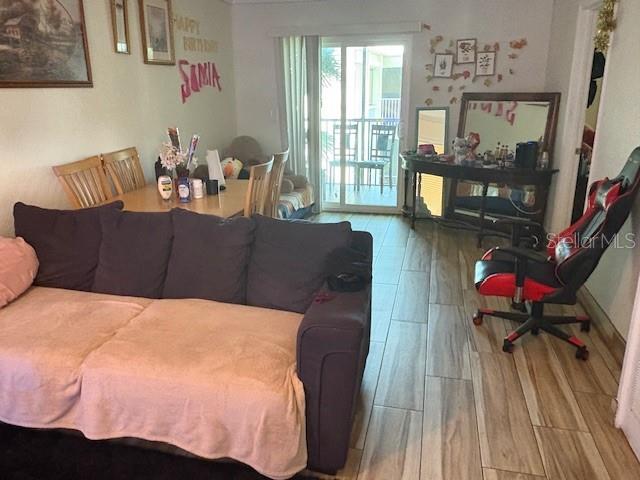 GARDEN WALK - Residential