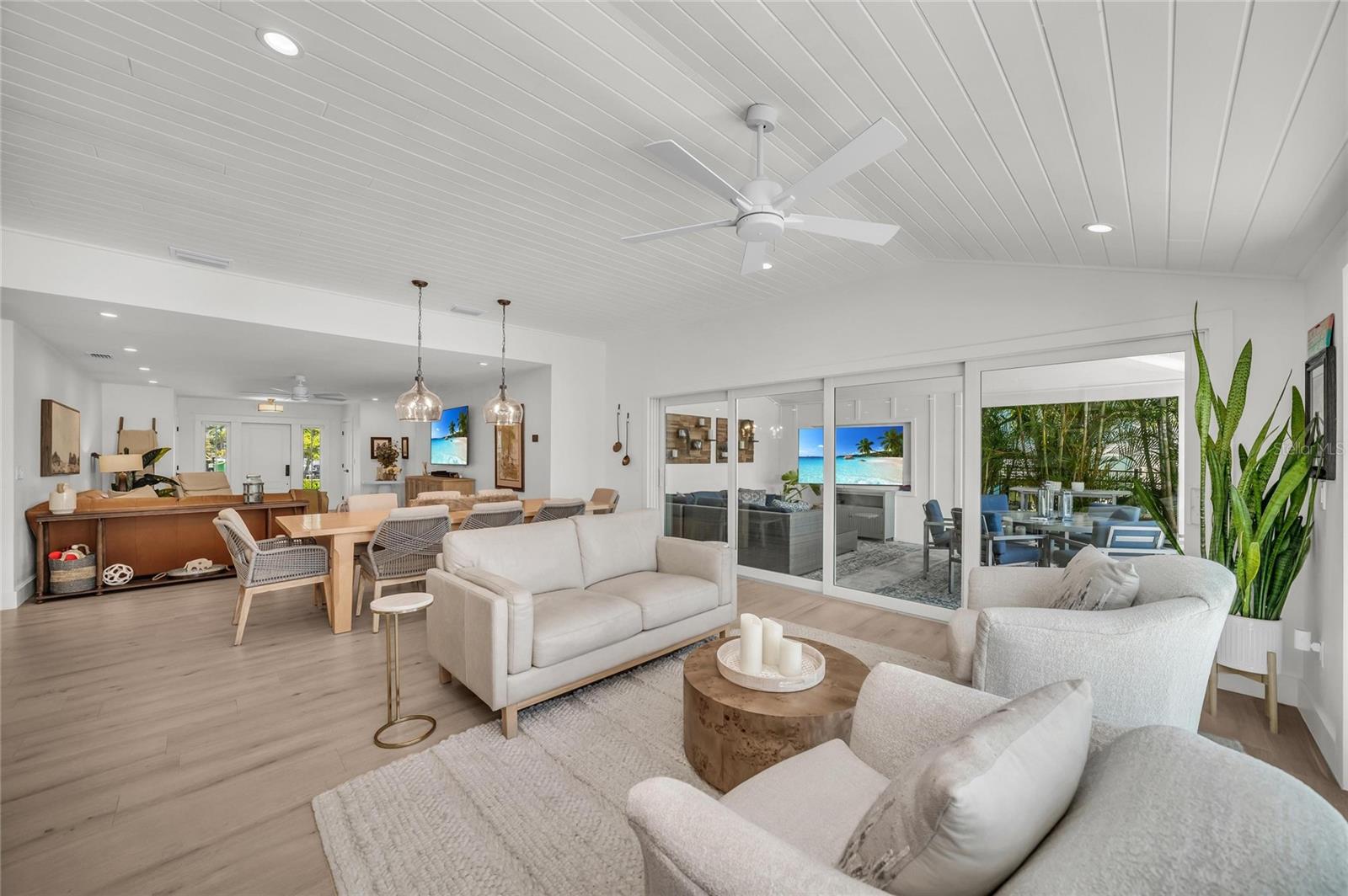 BAY PALMS 13TH UNIT - Residential